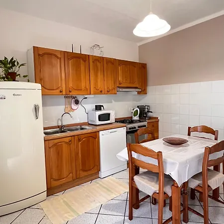 Apartment Tony